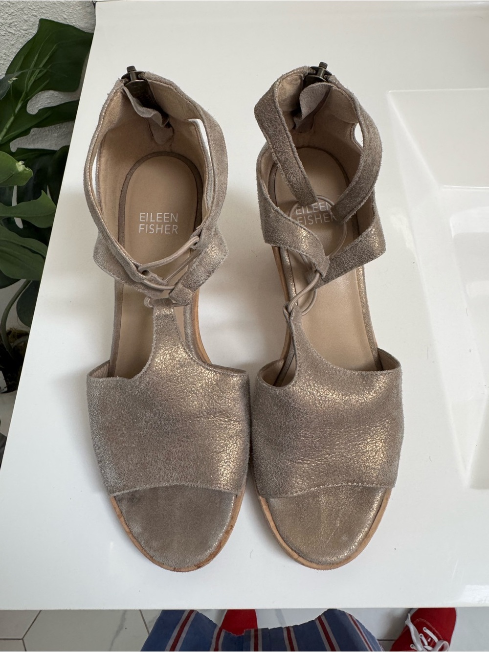 Eileen Fisher Metallic Taupe Open-Toe Suede Heels Wooden Block Heel